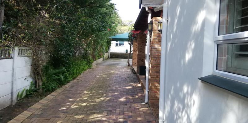 To Let 5 Bedroom Property for Rent in Briza Western Cape